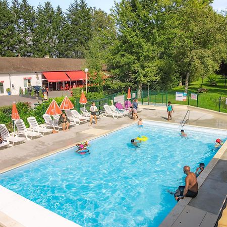 Camping Les Etangs Fleuris 4 Touquin 外观 照片