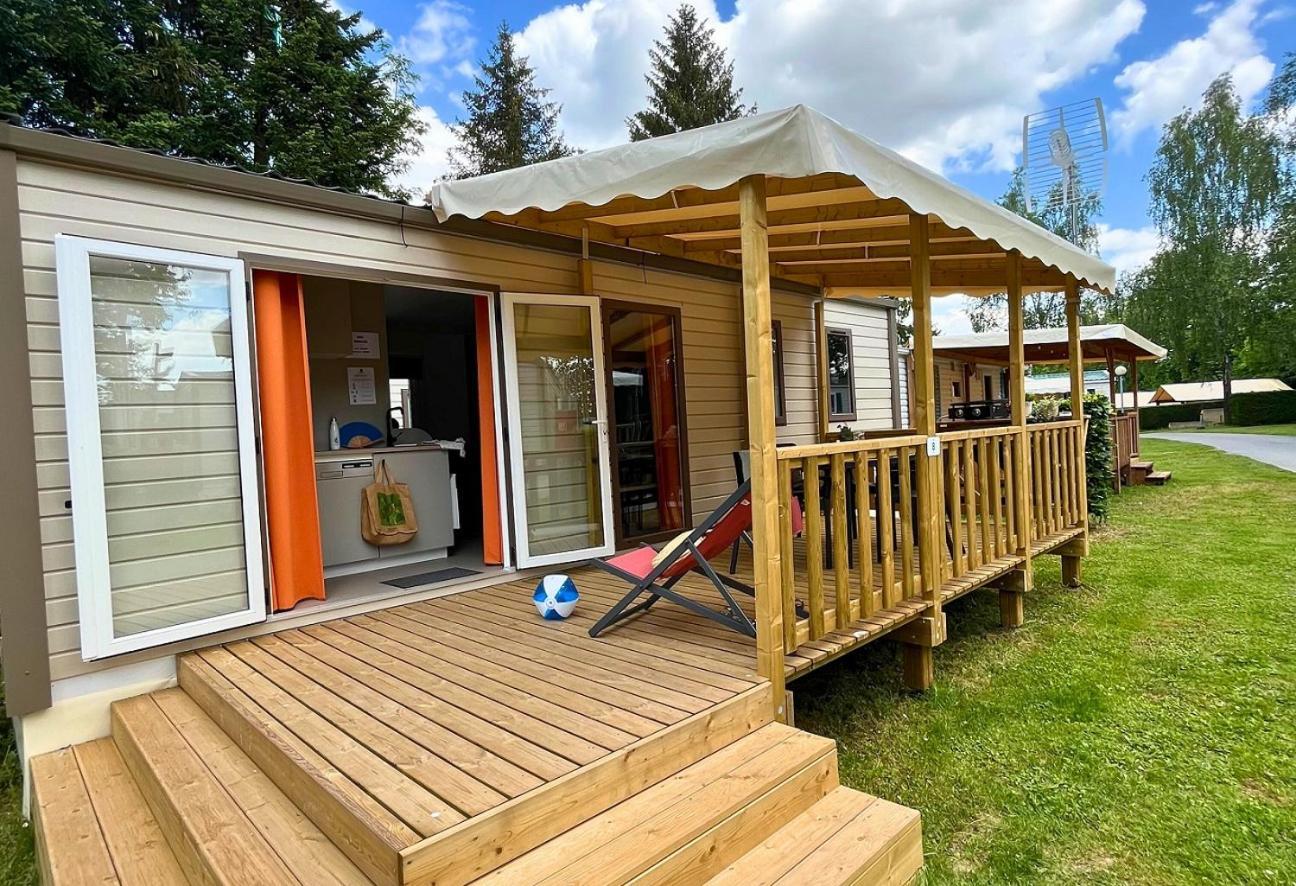 Camping Les Etangs Fleuris 4 Touquin 外观 照片